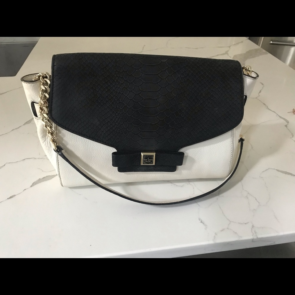 Kate spade purse